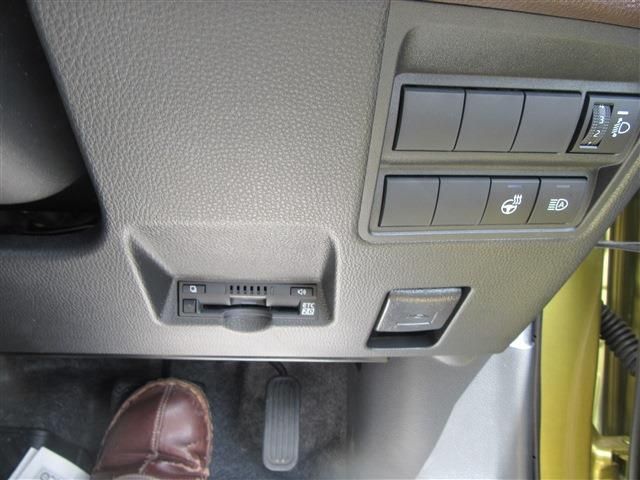 Toyota YARIS CROSS 2022-01 7987-6