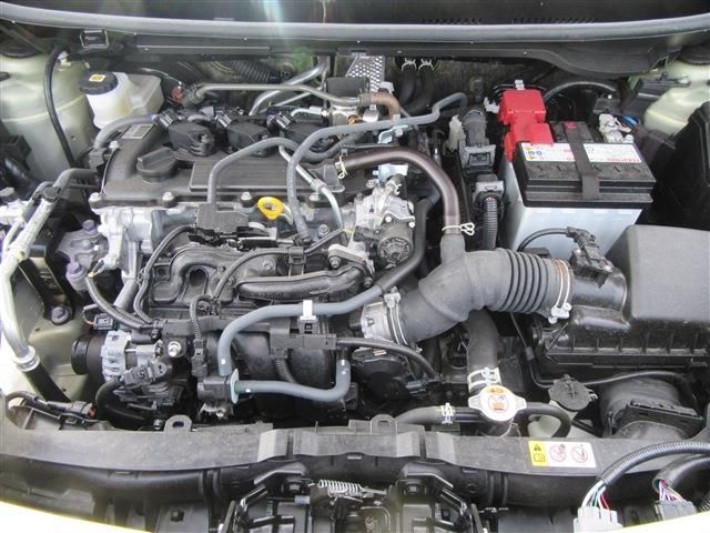 Toyota YARIS CROSS 2022-01 7987-11