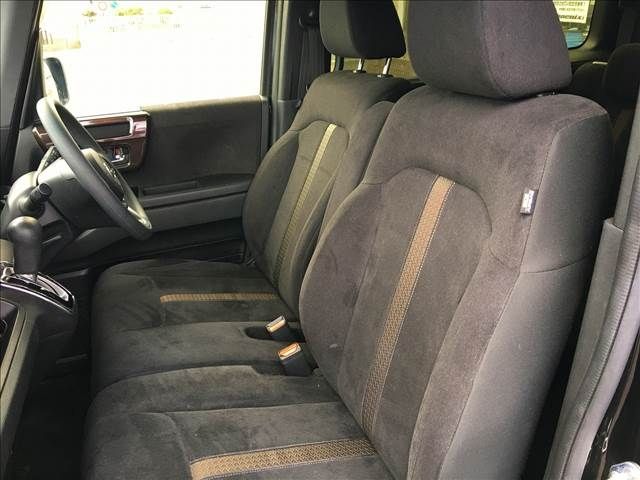 Honda N BOX CUSTOM 2018-03 8919-3