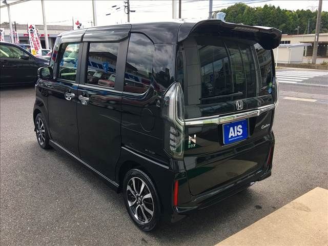 Honda N BOX CUSTOM 2018-03 8919-2