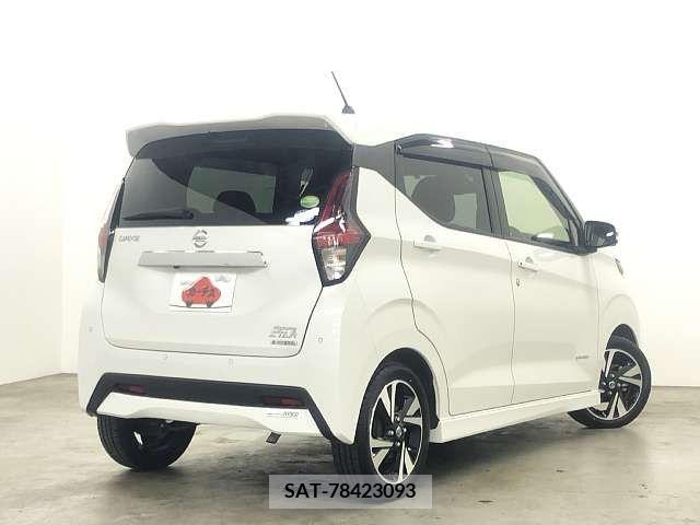 Nissan DAYZ 2019-09 358990-2