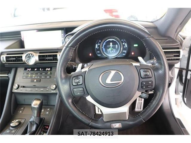 Lexus RC 2018-11 300060-7