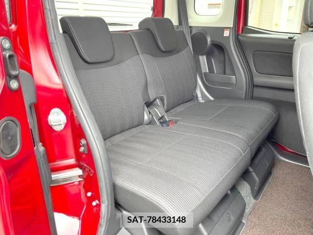 Nissan ROOX 2017-04 323820-8