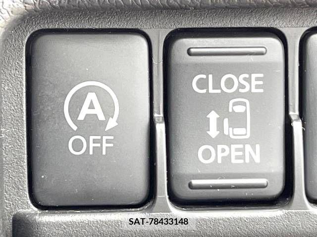 Nissan ROOX 2017-04 323820-5