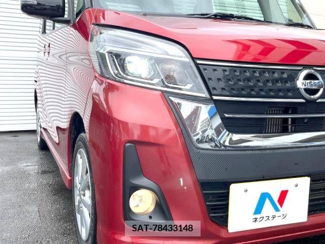 Nissan ROOX 2017-04 323820-11