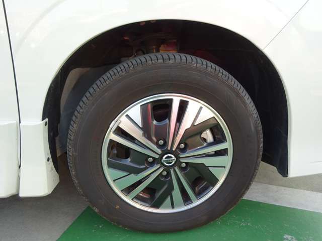 Nissan SERENA 2022-04 181250-15