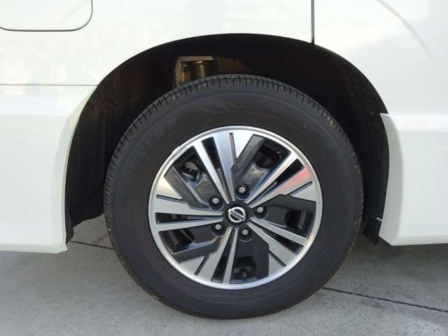 Nissan SERENA 2022-04 181250-14