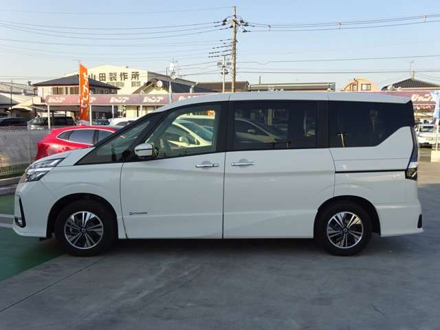 Nissan SERENA 2022-04 181250-10