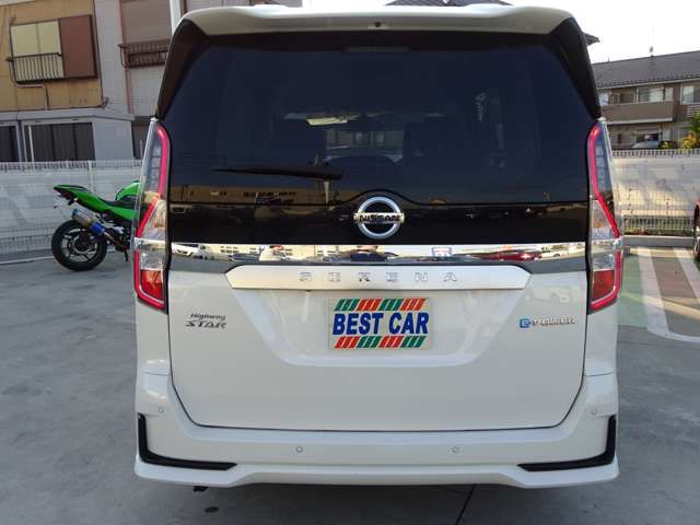 Nissan SERENA 2022-04 181250-6