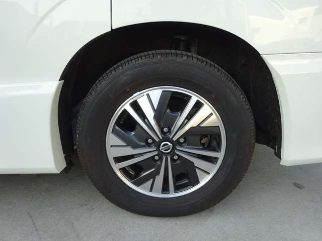 Nissan SERENA 2022-04 181250-13