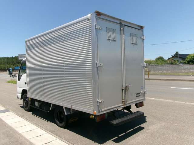 Isuzu ELF TRUCK 2004-02 6091-6