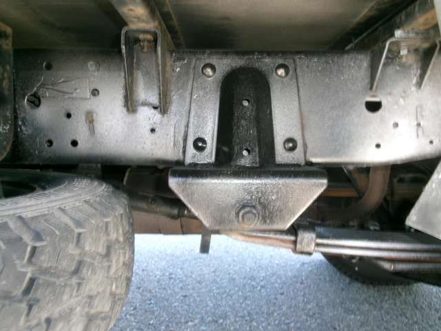 Isuzu ELF TRUCK 2004-02 6091-19