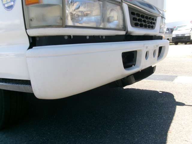 Isuzu ELF TRUCK 2004-02 6091-15