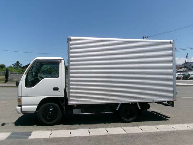 Isuzu ELF TRUCK 2004-02 6091-7