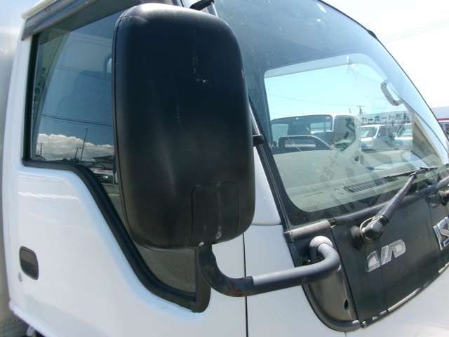 Isuzu ELF TRUCK 2004-02 6091-13