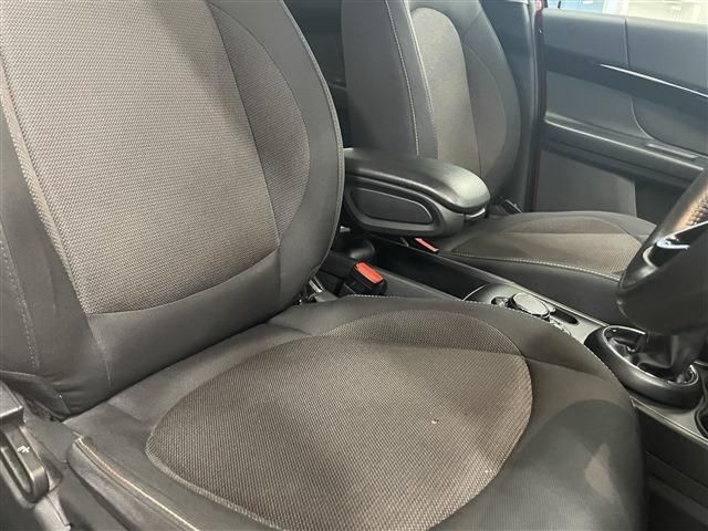Bmw MINI 2019-04 6980-28