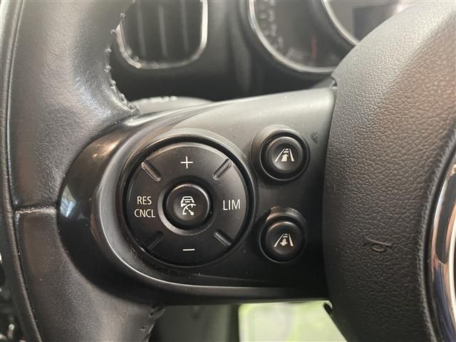 Bmw MINI 2019-04 6980-12