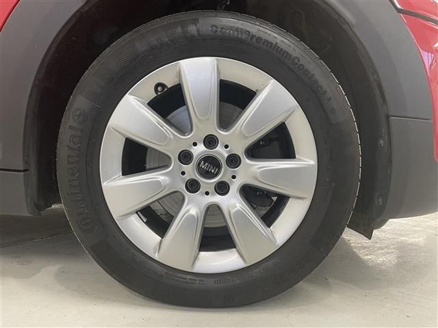 Bmw MINI 2019-04 6980-8
