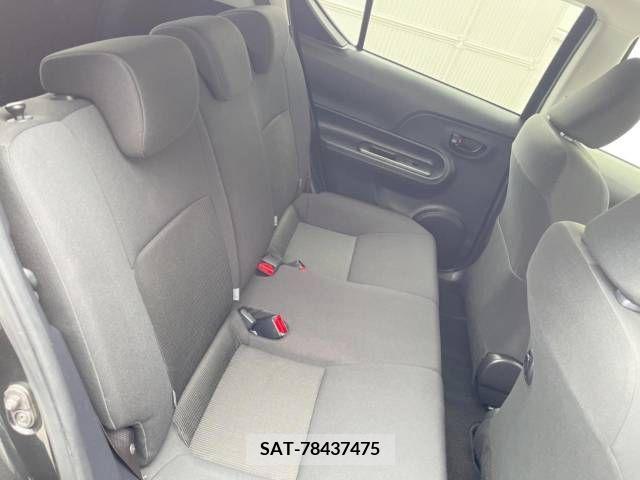 Toyota AQUA 2018-07 389356-9
