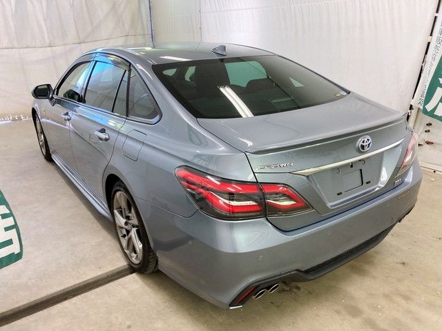 Toyota CROWN SEDAN 2018-09 10289-2