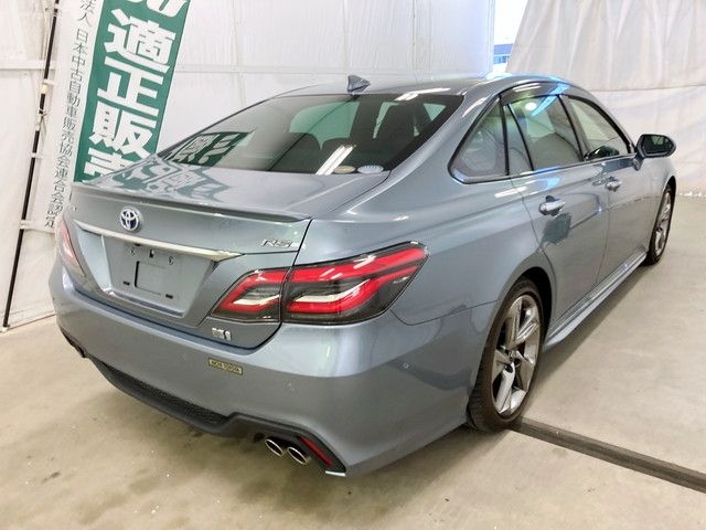 Toyota CROWN SEDAN 2018-09 10289-4