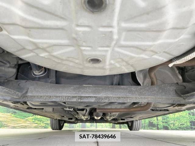 Nissan NOTE 2013-10 365460-19