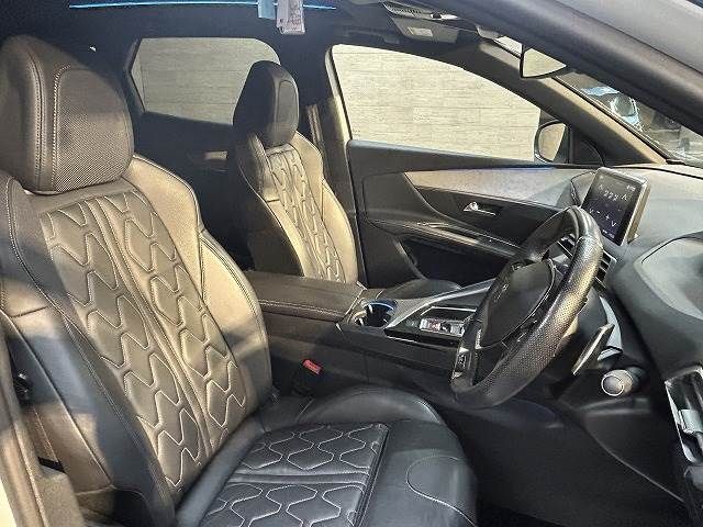 Peugeot 3008 2018-09 26583-9