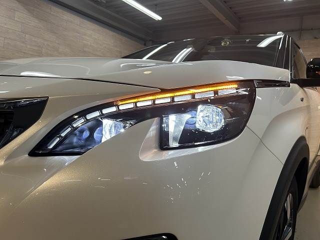 Peugeot 3008 2018-09 26583-17