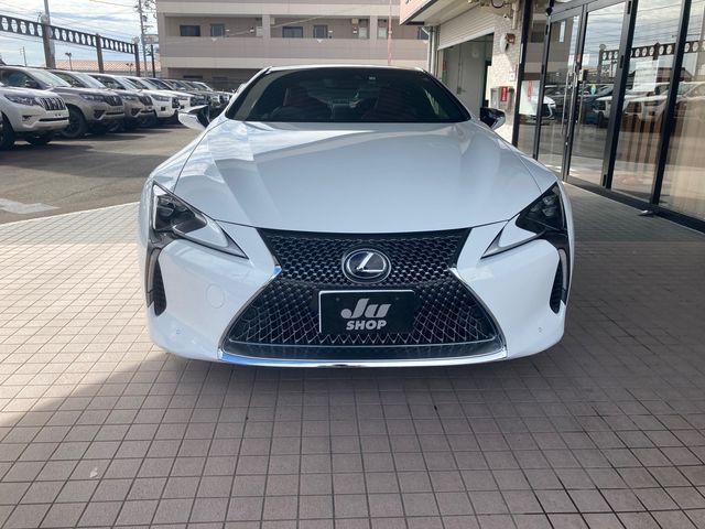 Lexus LC 2018-01 814-1