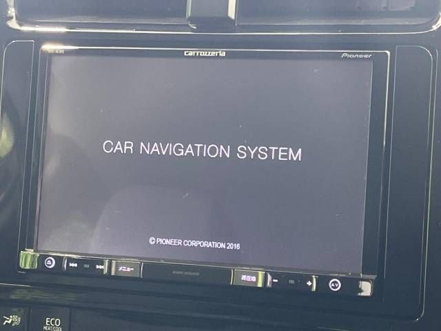 Toyota PRIUS 2017-08 184785-2