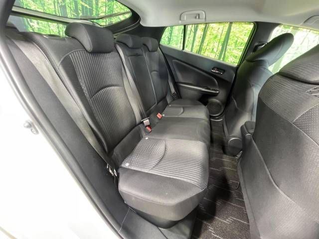 Toyota PRIUS 2017-08 184785-9