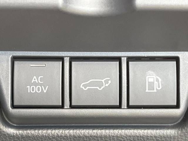 Toyota PRIUS 2023-02 185867-7