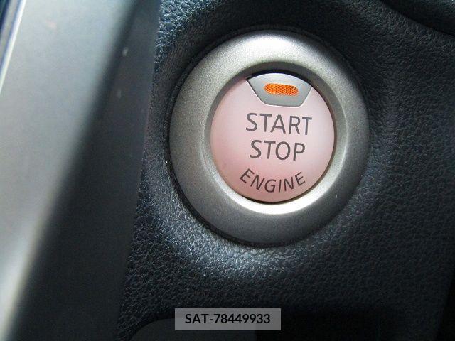 Nissan NOTE 2016-10 365453-22