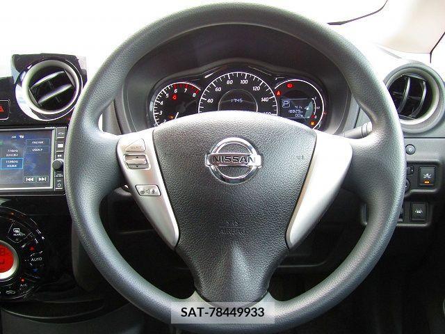 Nissan NOTE 2016-10 365453-13
