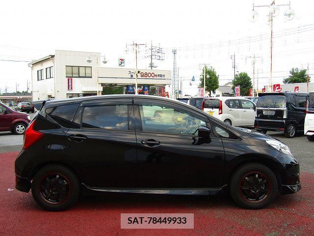 Nissan NOTE 2016-10 365453-4