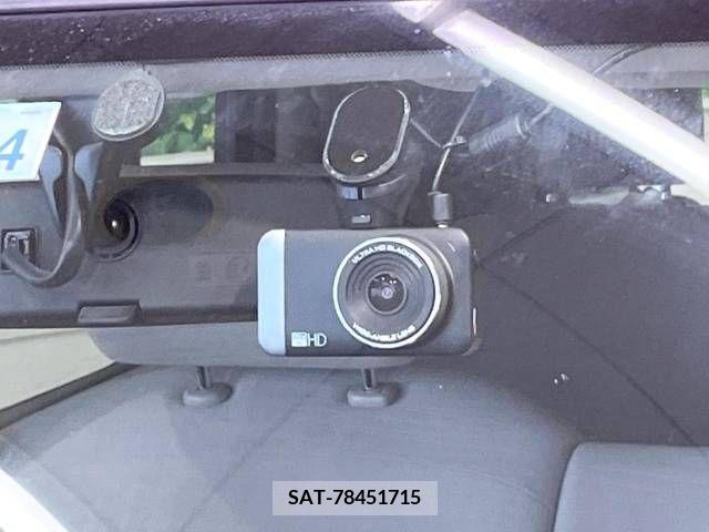 Nissan CUBE 2014-04 254061-3