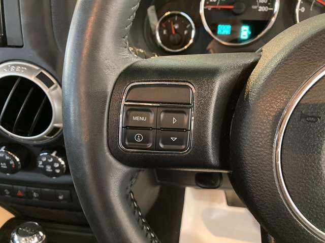 Jeep WRANGLER 2017-05 196713-6