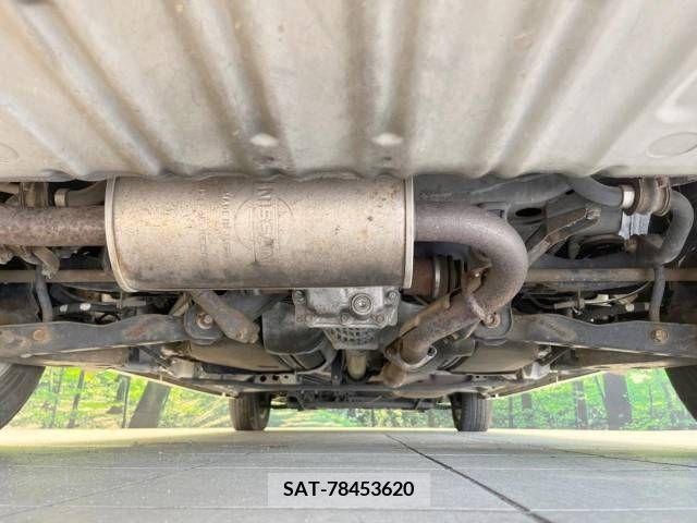Nissan SERENA 2012-03 328078-19