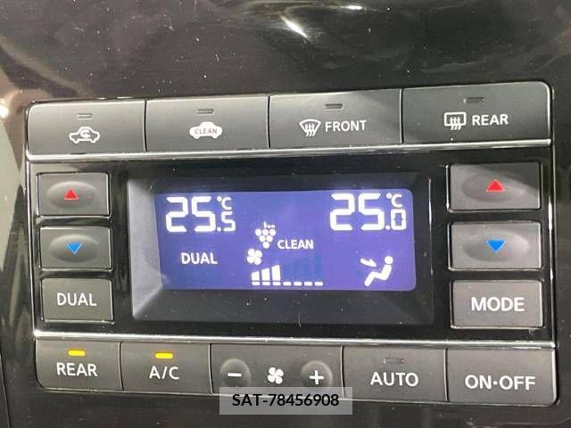 Nissan ELGRAND 2010-09 349702-7