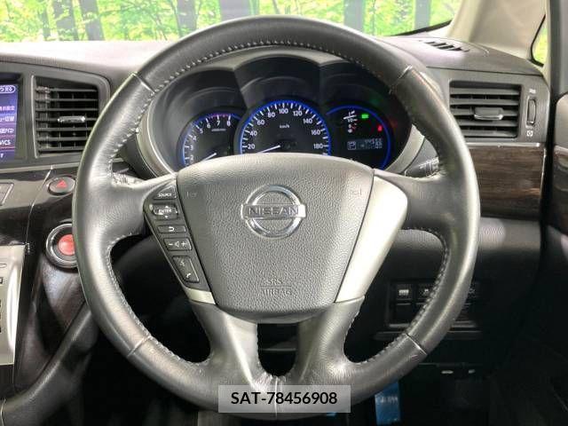 Nissan ELGRAND 2010-09 349702-12