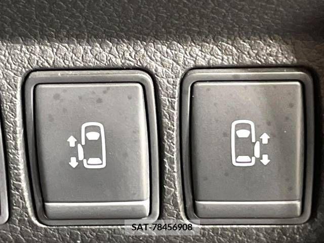 Nissan ELGRAND 2010-09 349702-5