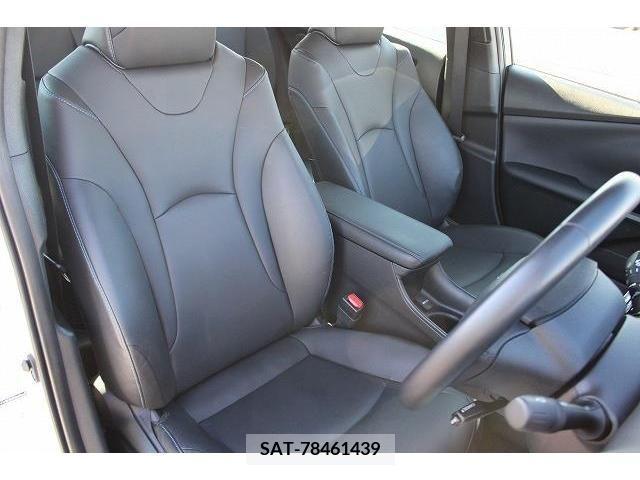 Toyota PRIUS 2020-02 205901-12