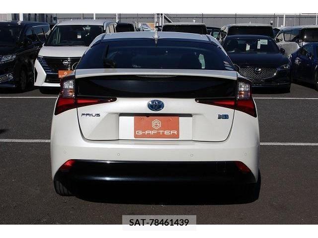 Toyota PRIUS 2020-02 205901-7