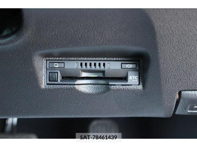 Toyota PRIUS 2020-02 205901-4