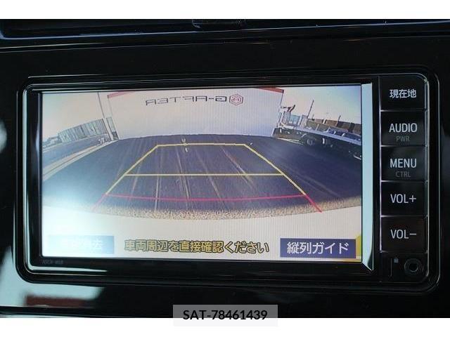 Toyota PRIUS 2020-02 205901-2