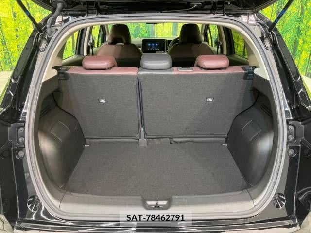 Nissan AURA 2023-06 225039-10