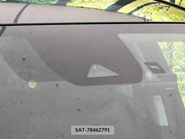 Nissan AURA 2023-06 225039-2