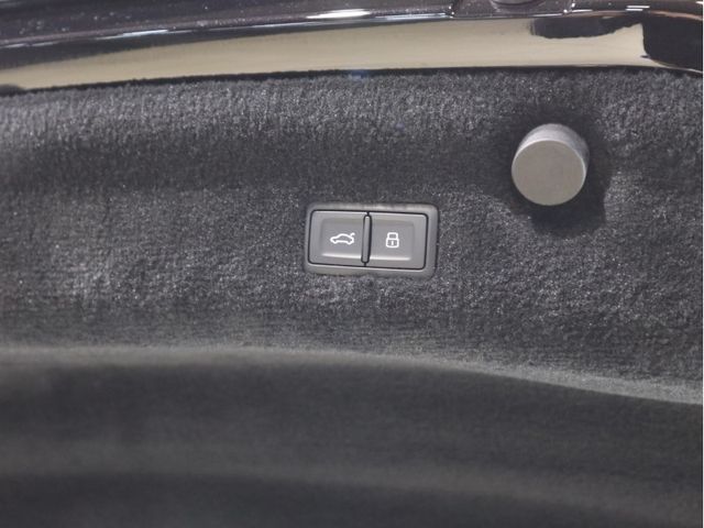 Bentley Bentley 2023-08 6758-25