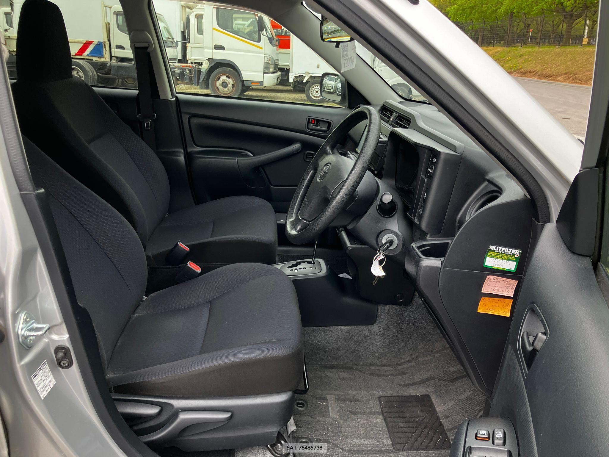 Toyota PROBOX VAN 2018-10 258301-8