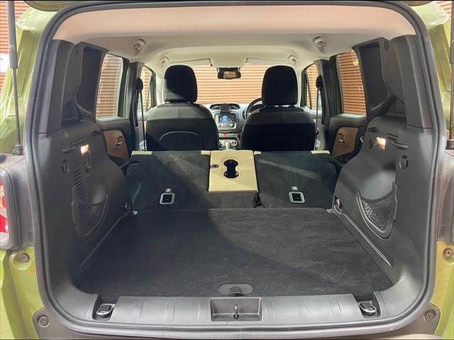 Jeep RENEGADE 2016-06 15920-19